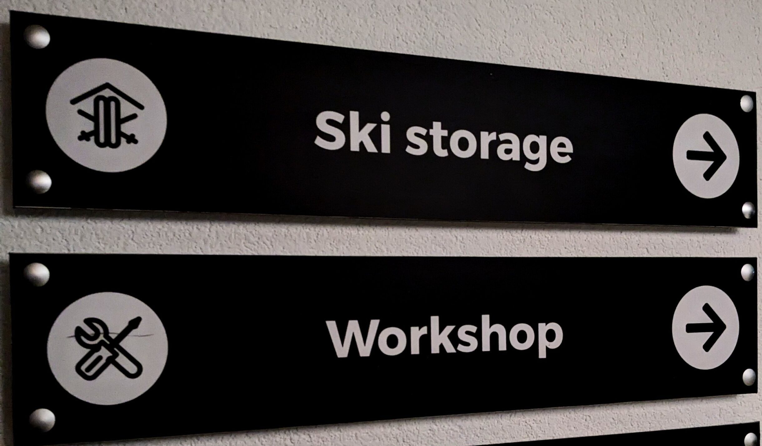 Verbier ski storage